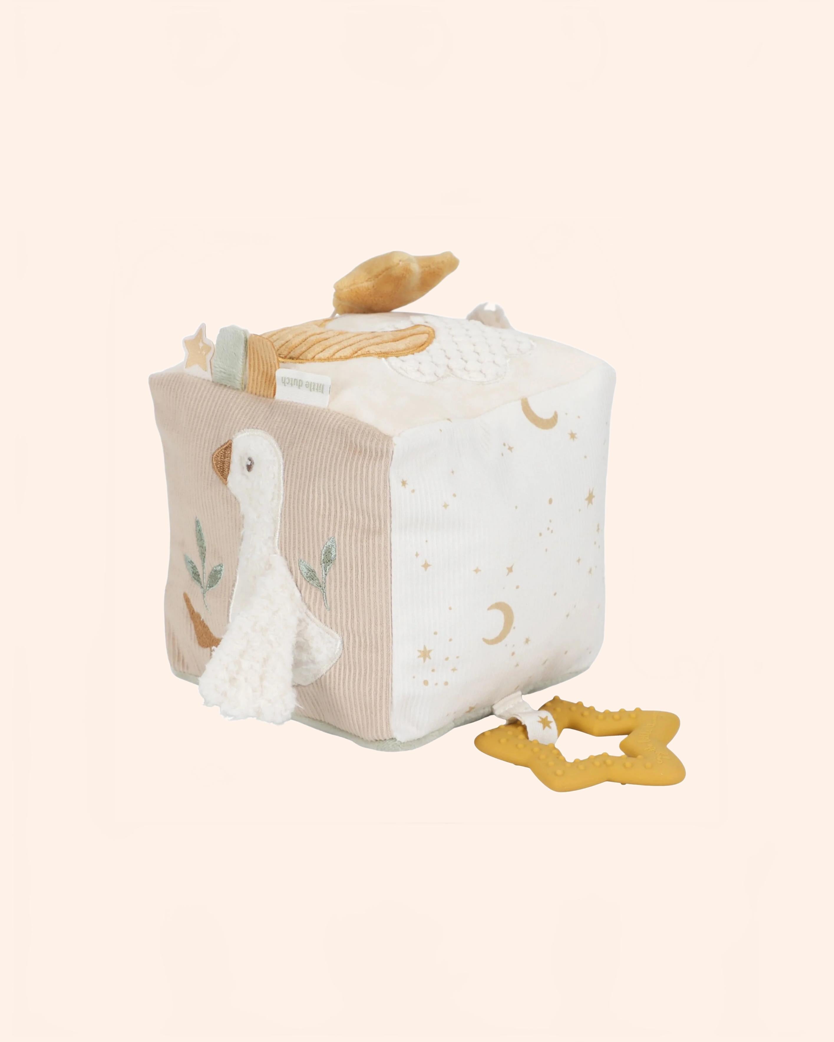 0029619 activiteitenkubus newborn naturals