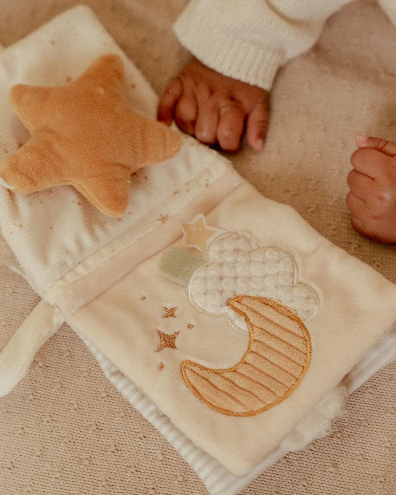 0029775 buggyboekje wit newborn naturals
