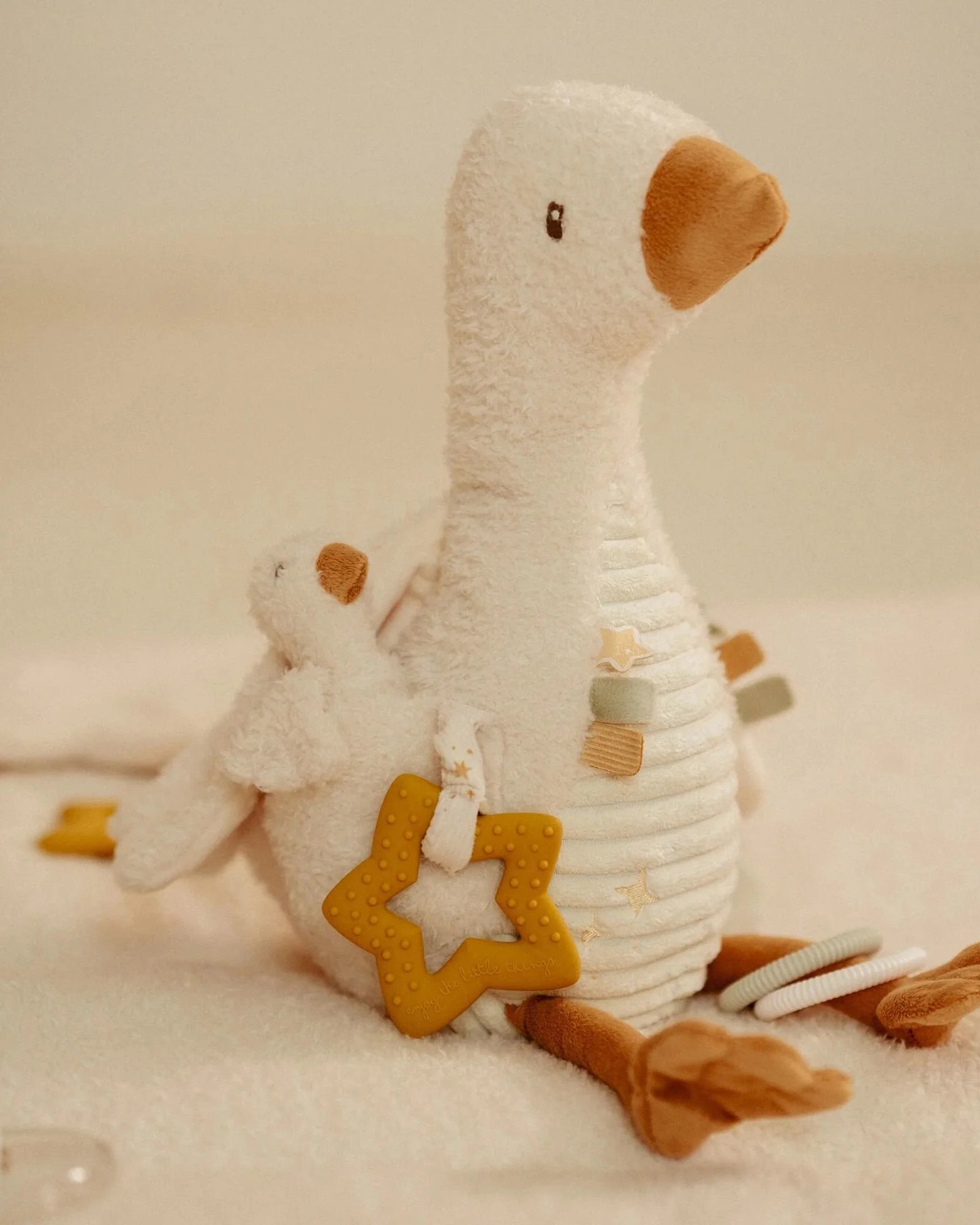 0029862 activiteitenknuffel little goose