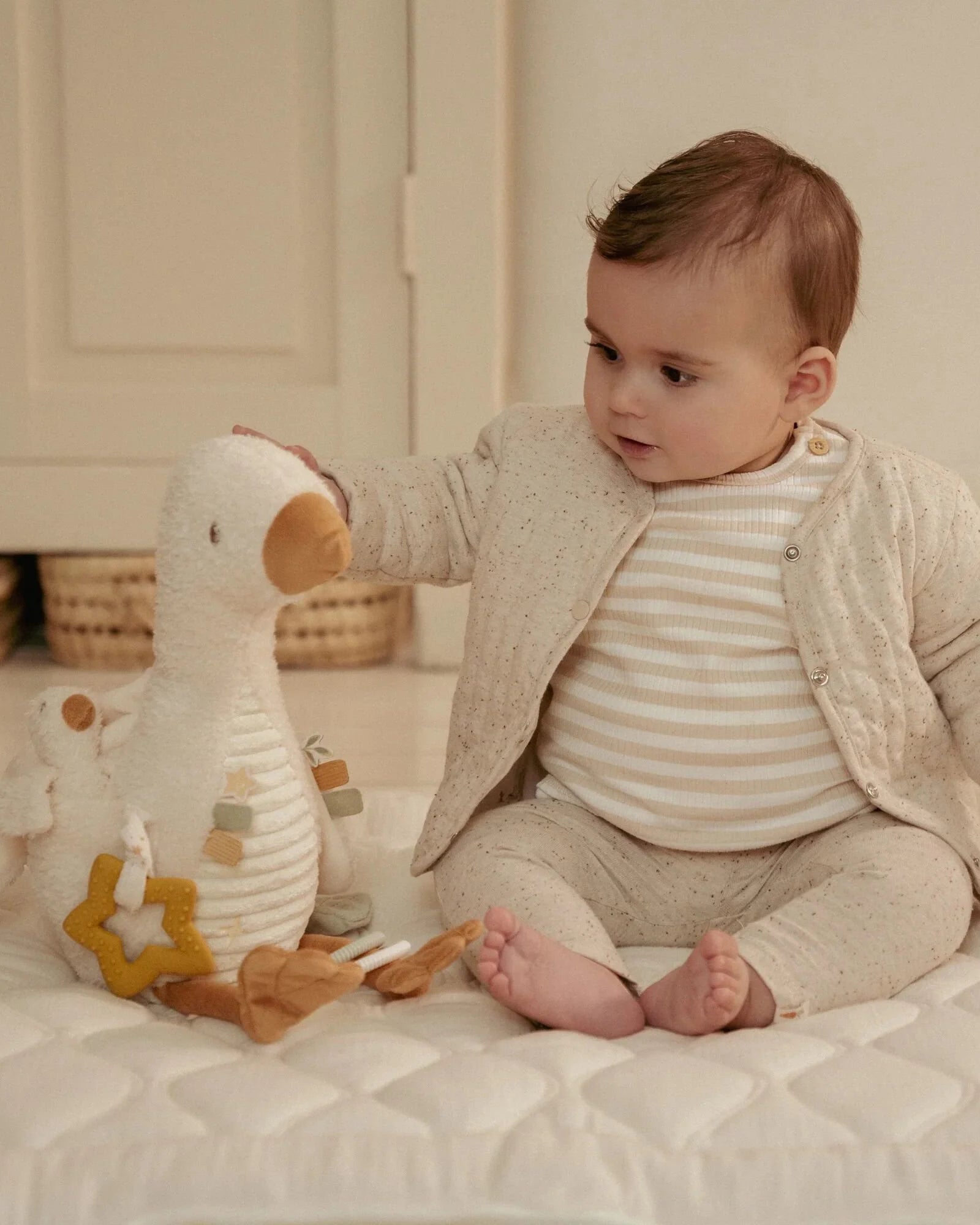 0029863 activiteitenknuffel little goose