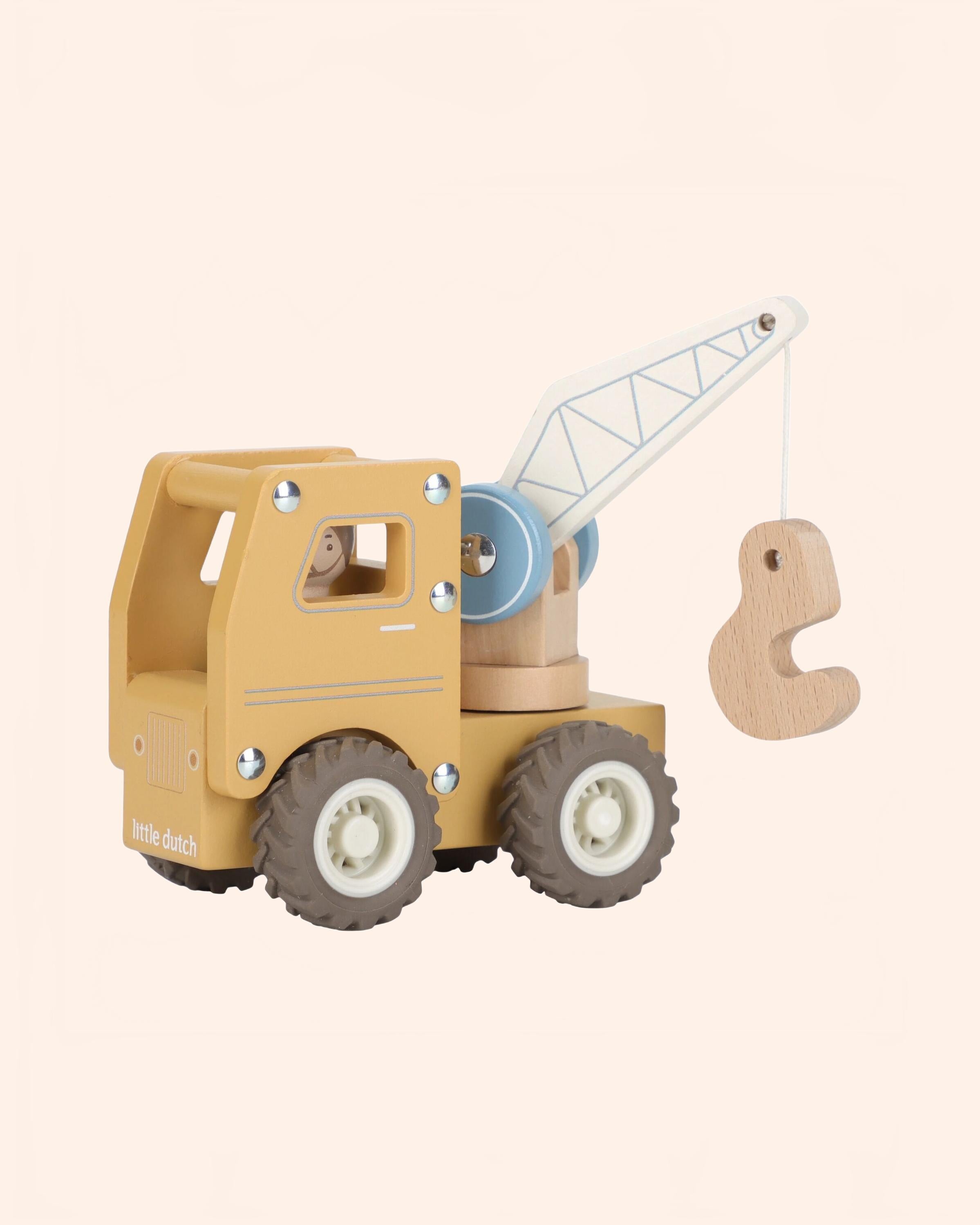 0030093 kraanwagen met pegdoll fsc