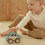 0030106 politiewagen met pegdoll fsc