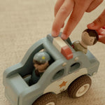 0030107 politiewagen met pegdoll fsc