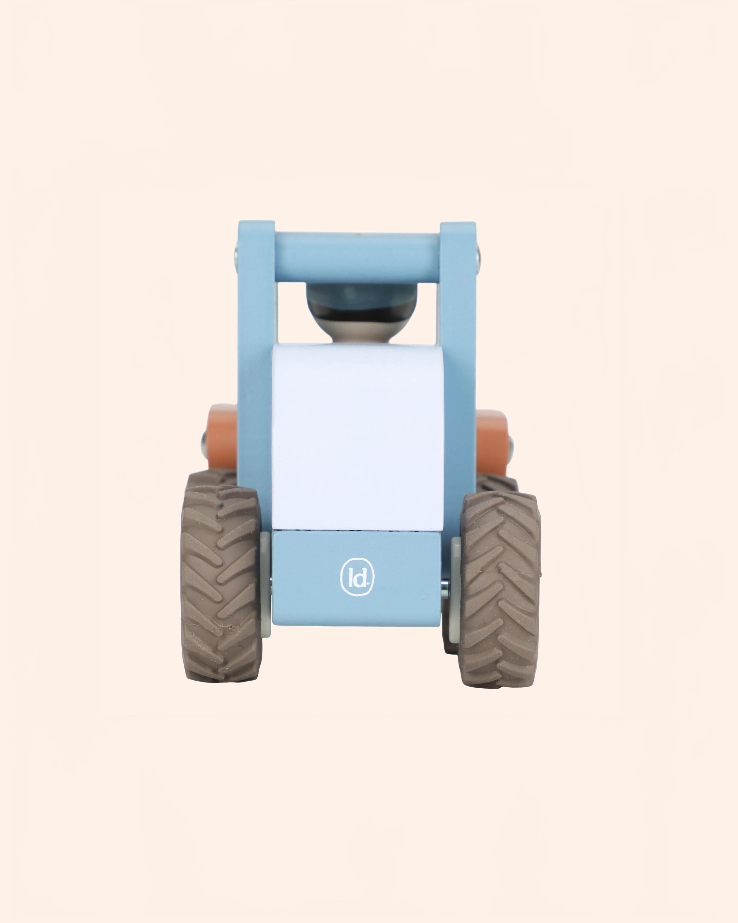 0030111 shovel met pegdoll fsc