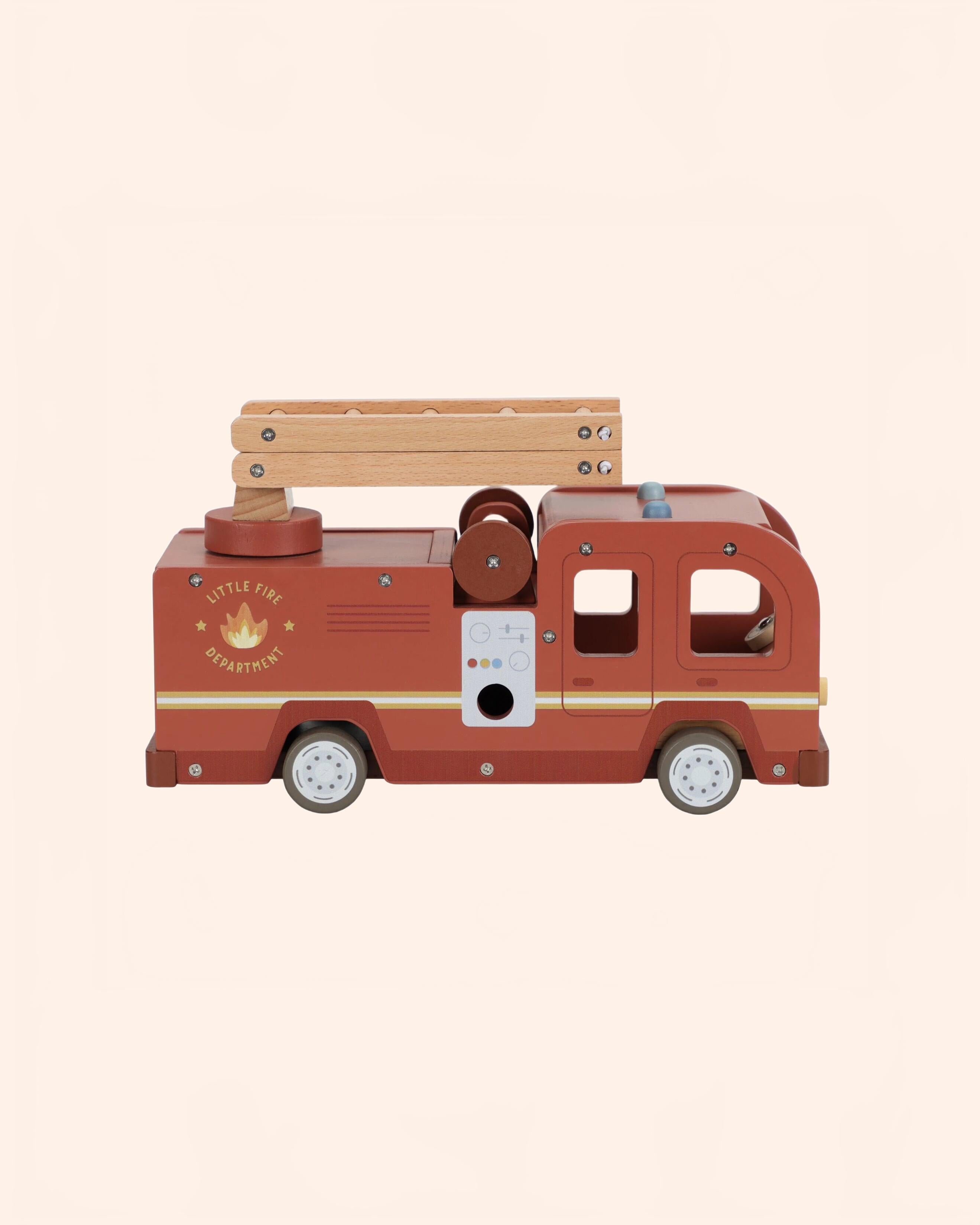 0030796 brandweerwagen met pegdolls fsc
