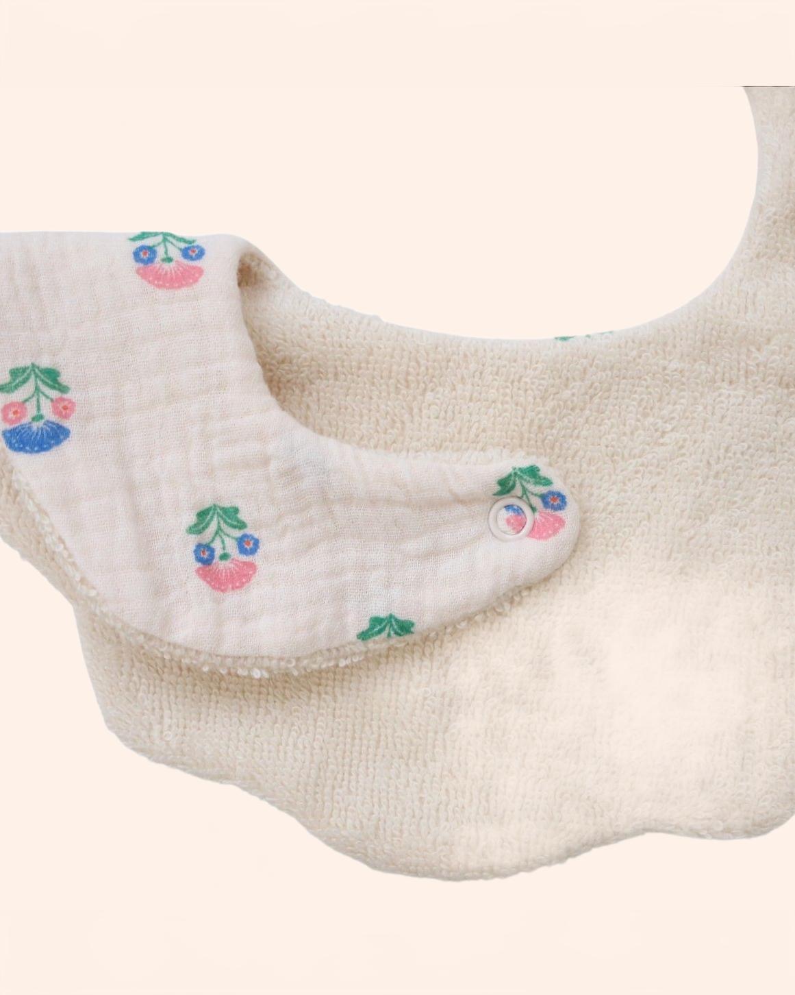 38402 bavoir bandana fleurs bleu joli paon 3 