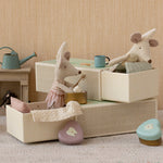 COLOURBOX68660976