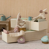 COLOURBOX68660976