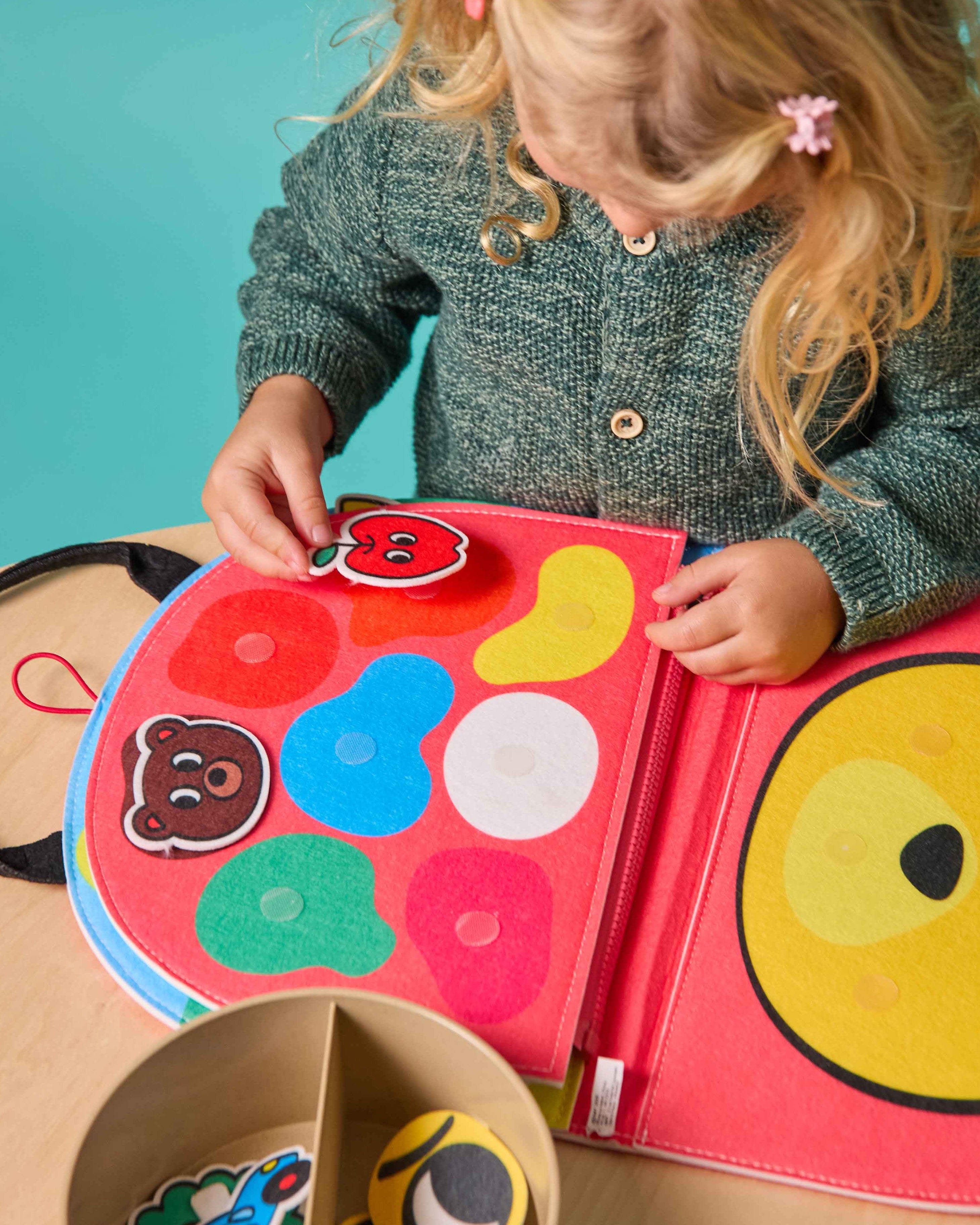 MONTESSORI PLAY KIT AMBIANCE 2