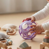 balle sensorielle violette little l 7777