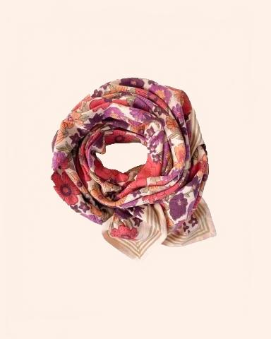 big foulard latika joy