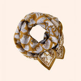 big foulard latika ours