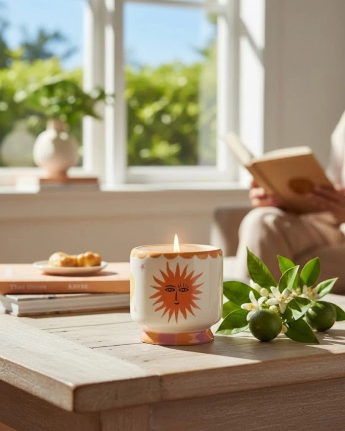 bougie parfumee decorative fleur oranger motif soleil paddywax  1 