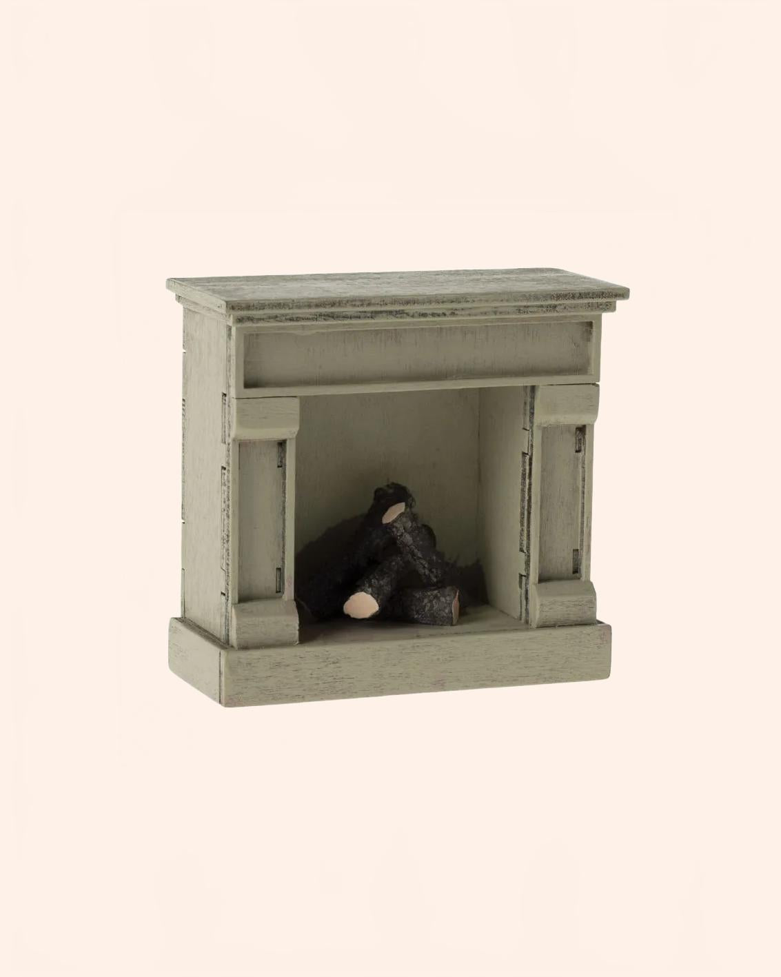 cheminee miniature vintage pour souris maileg gris clair