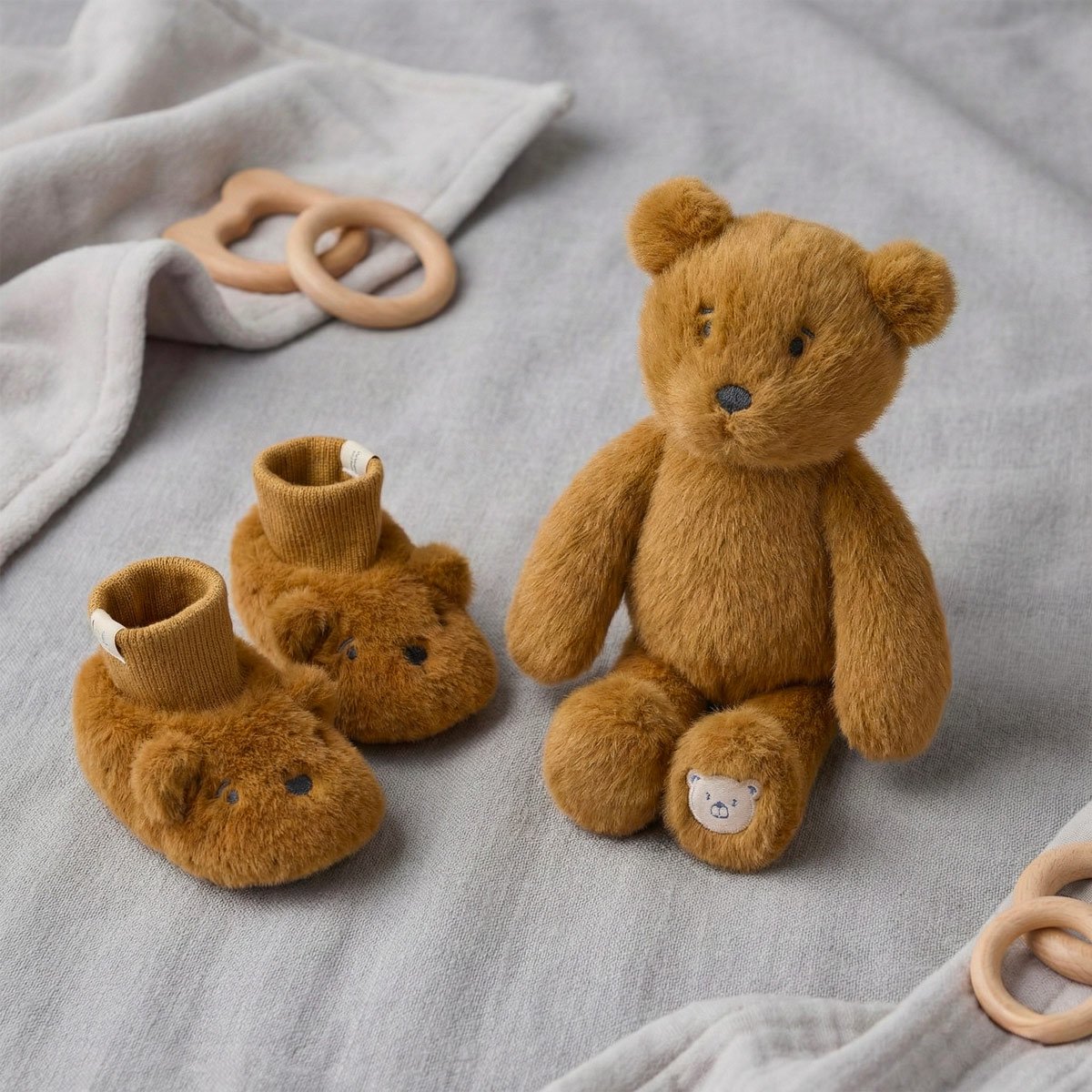 coffret naissance peluche chaussons ours