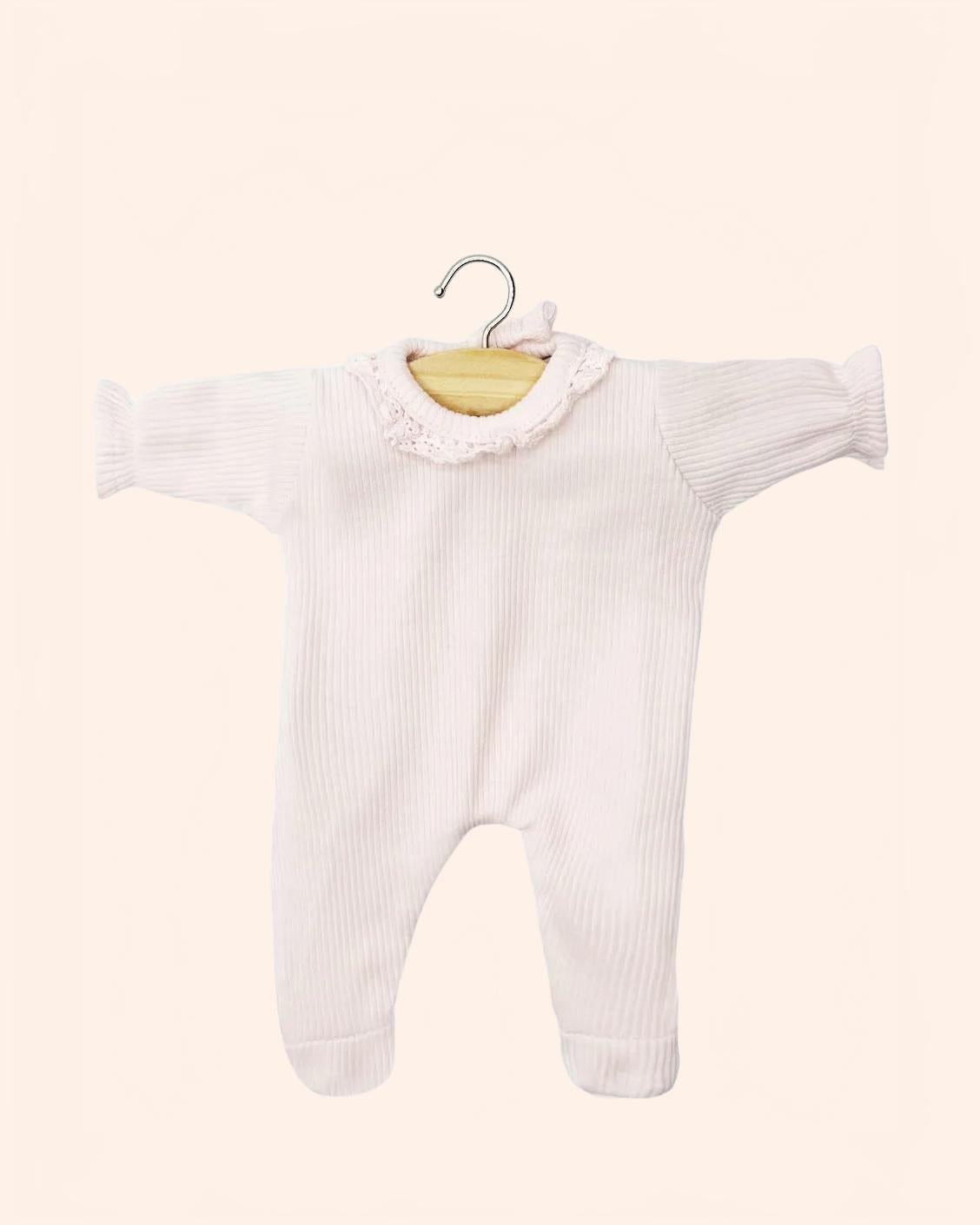 dressing poupee made in france babies dors bien camille en maille cotelee rose pastel avec dentelle