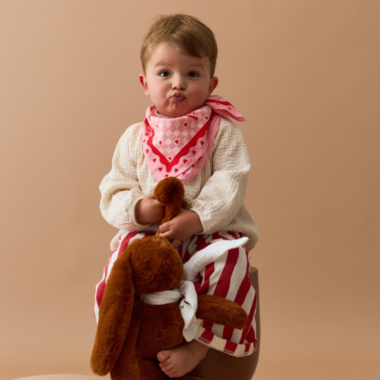 foulard amour fou rose rouge   55 cm   atelier wagram 2