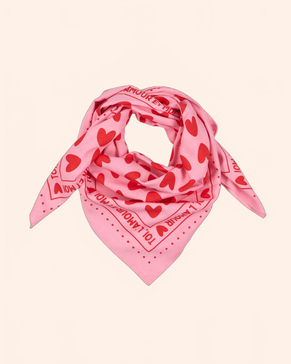 foulard rose rouge