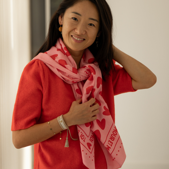 foulard toi l amour et moi rose rouge   100 cm   atelier wagram 2