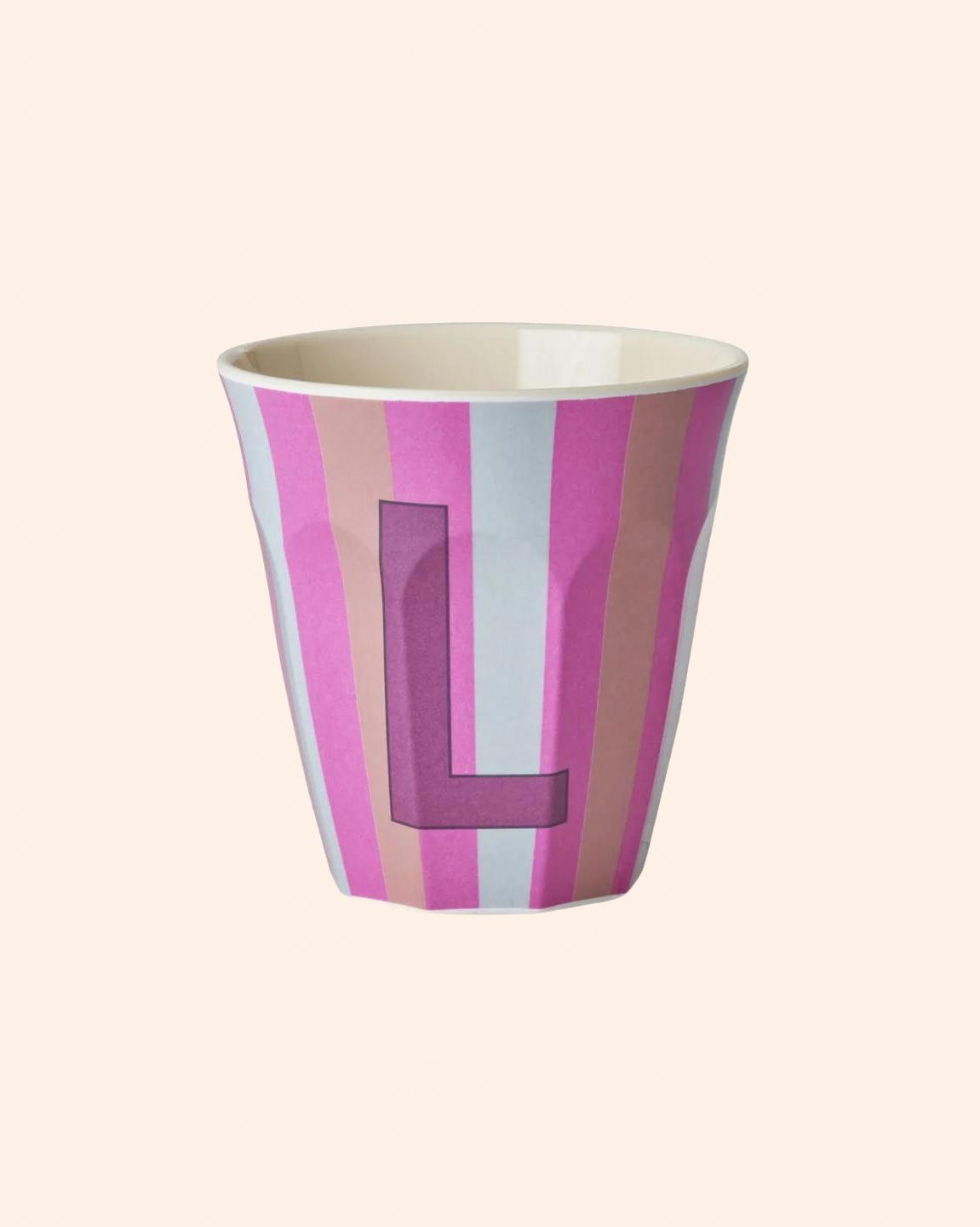 gobelet medium en melamine lettre l rayures merci leonie 1 c56ee360 c9fb 4fa5 98f9 7dba13547302