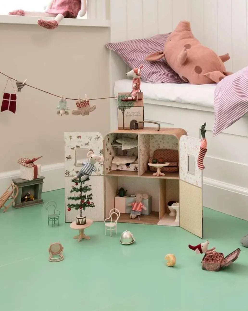 maison suitcasa petite s ur et petit frere souris   maileg 3
