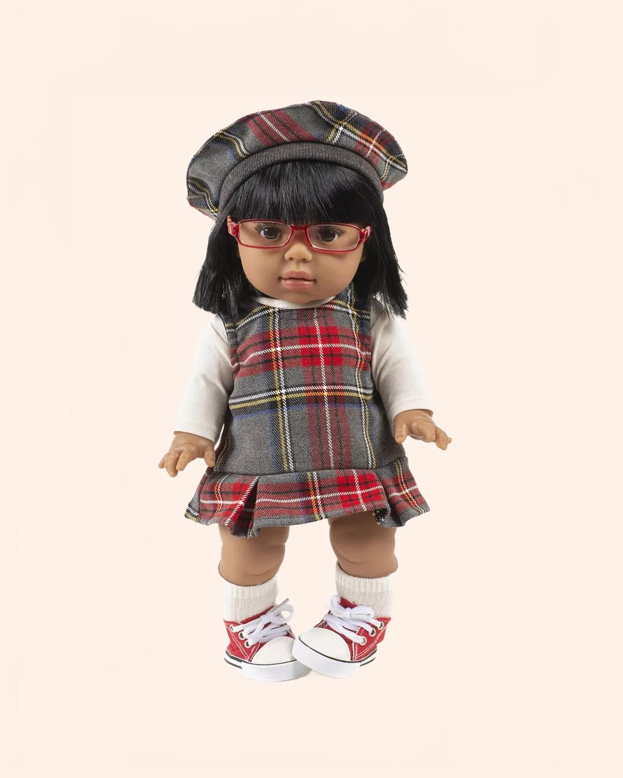 minikane london dressing accessoires poupees made in france ensemble diana avec robe a carreaux tartan gris beret
