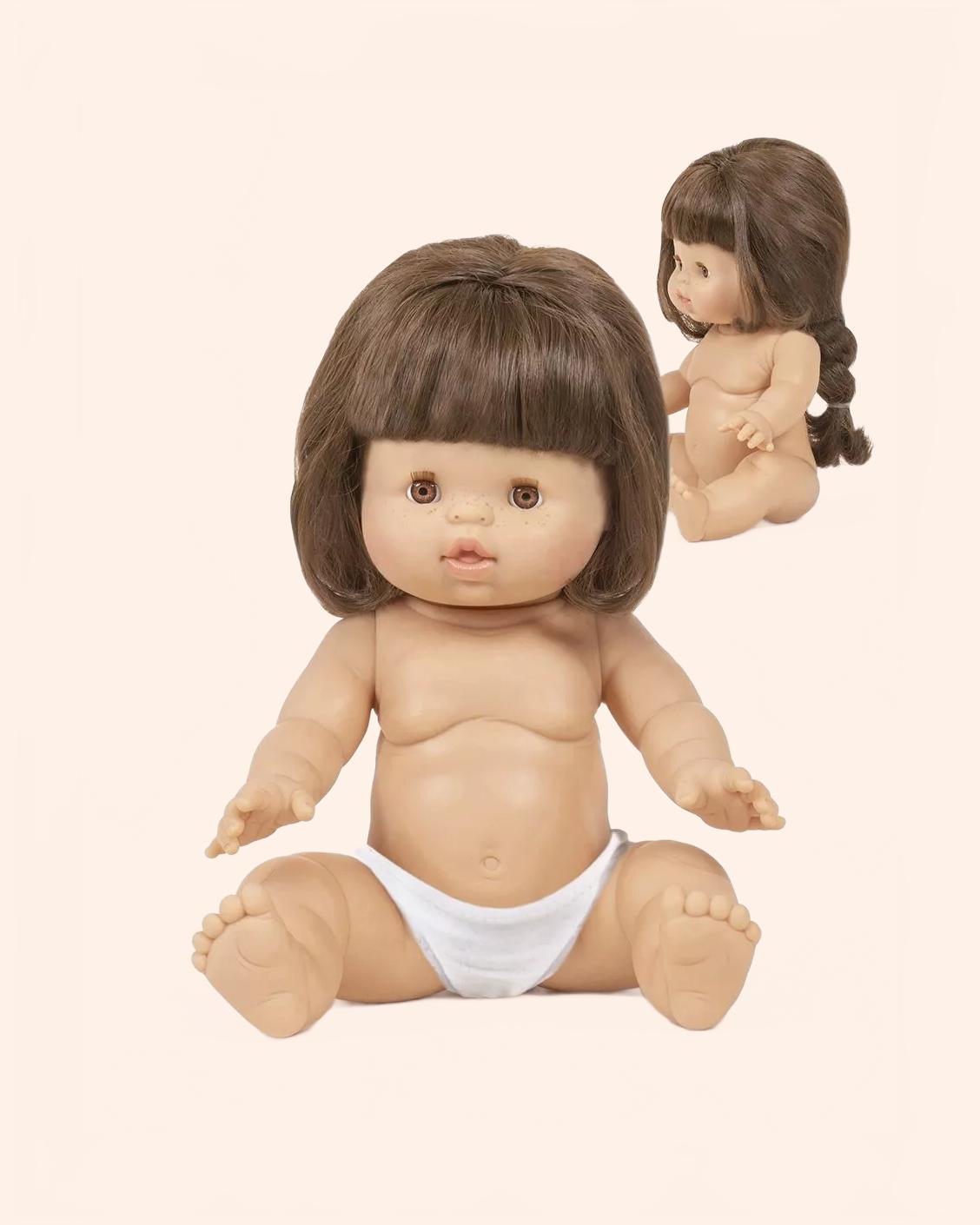 minikane poupee gordis 34cm a cheveux valentine brune natte avec culotte
