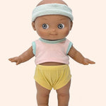 minikane poupee mini pancha maia avec tenue patins pieds nus 2