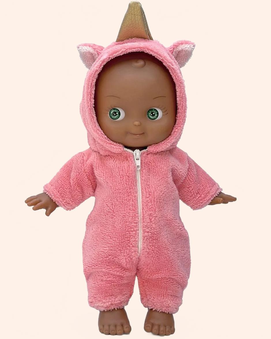 minikane poupee mini pancha prunelle avec ensemble cocooning licorne rose pieds nus 2