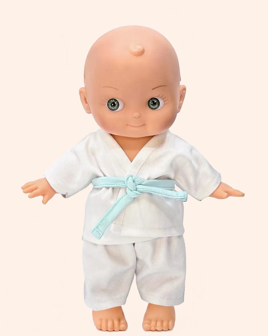 minikane poupee mini pancha zebulon avec tenue judo pieds nus