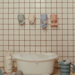 mushie  bath set  pour and play
