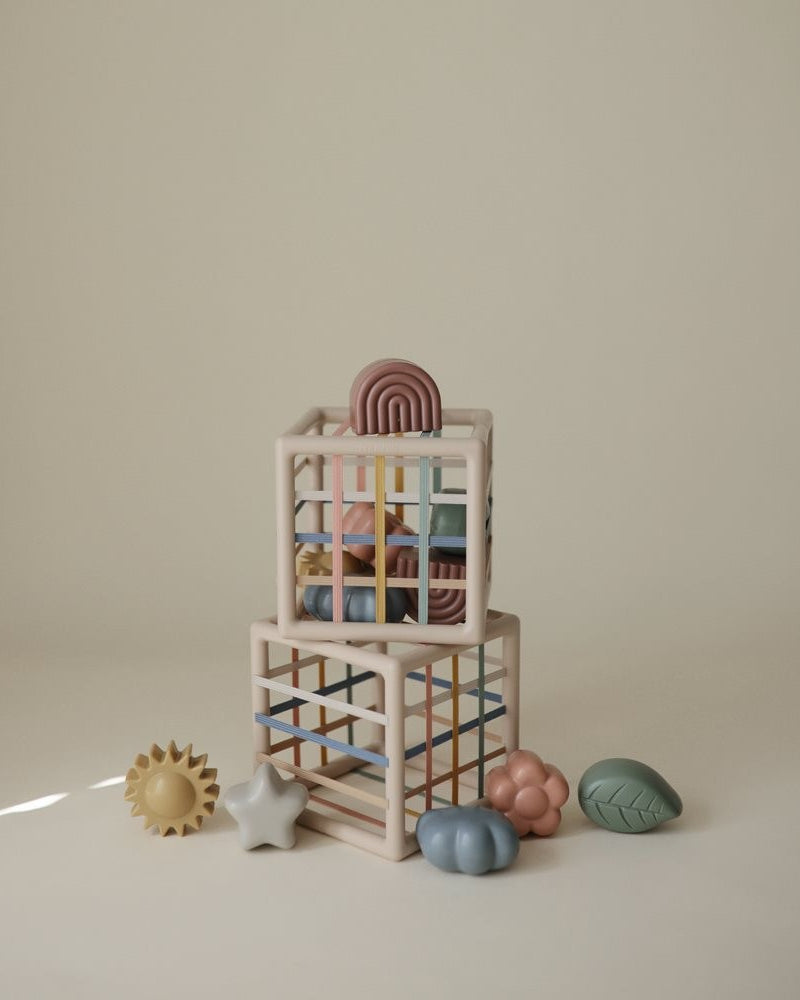mushie  elastic shape sorter
