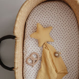 mushie  teether pretzel  natural