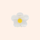 pince fleur nacree blanche   le petit souk 1