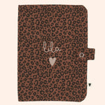 protege carnet de sante gaze leopard marron   atelier wagram 1