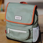 sac a dos eco responsable enfants vert sapin format carre hello hossy