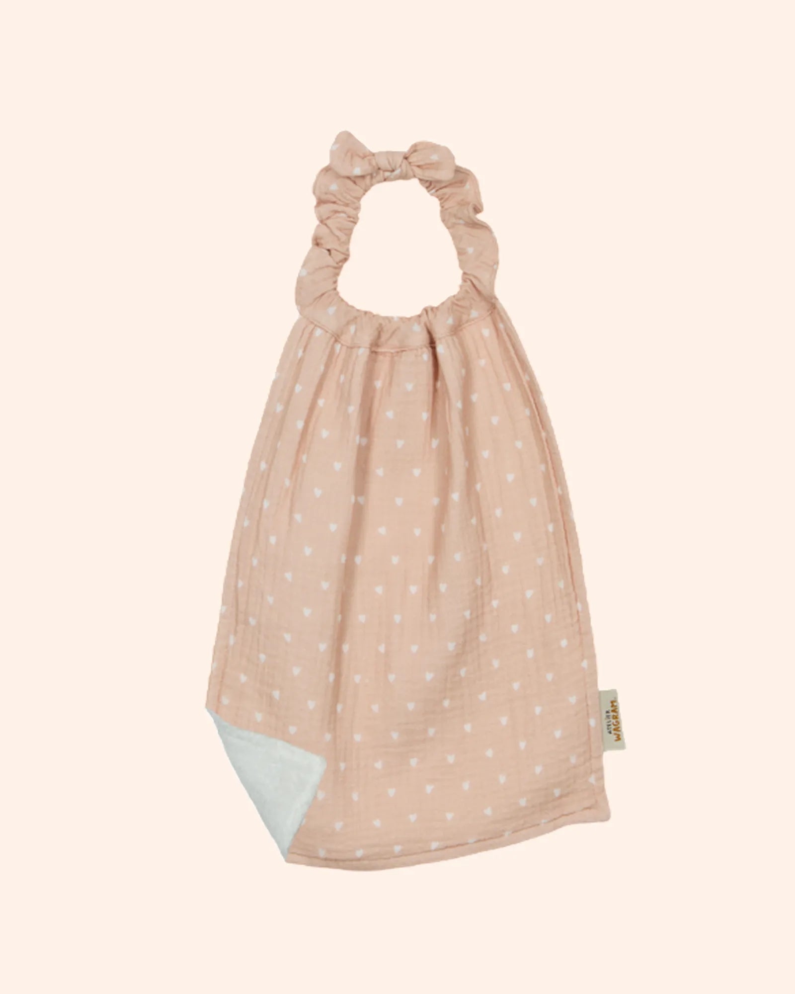 serviette cantine gaze de coton et eponge   atelier wagram   beige et coeurs blancs leopard damier raye leopard clair rose 3