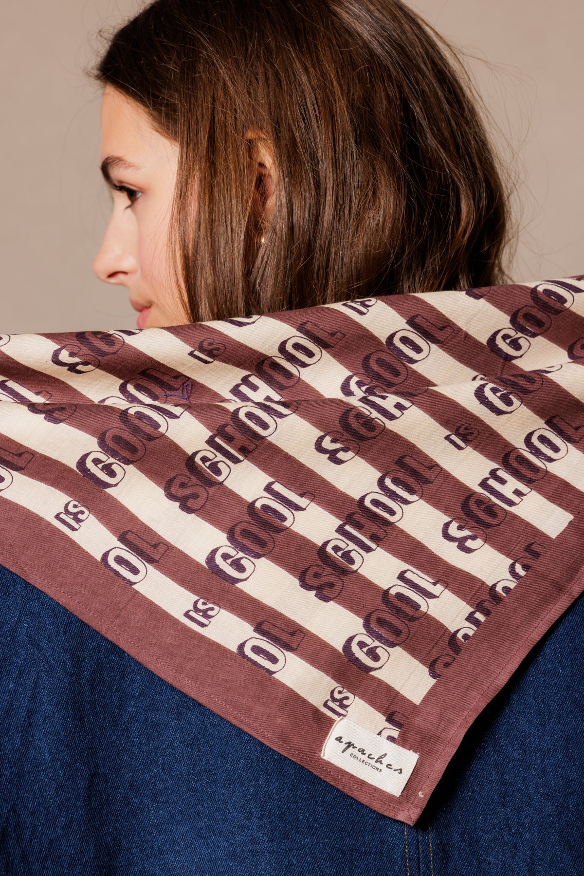 small foulard manika   dictee taffeta   apaches 3