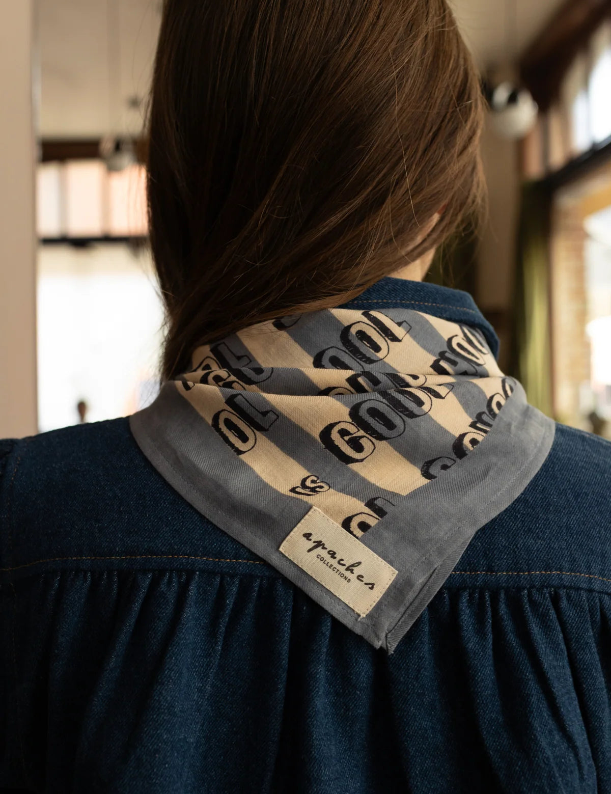 small foulard manika   dictee urbain   apaches 2