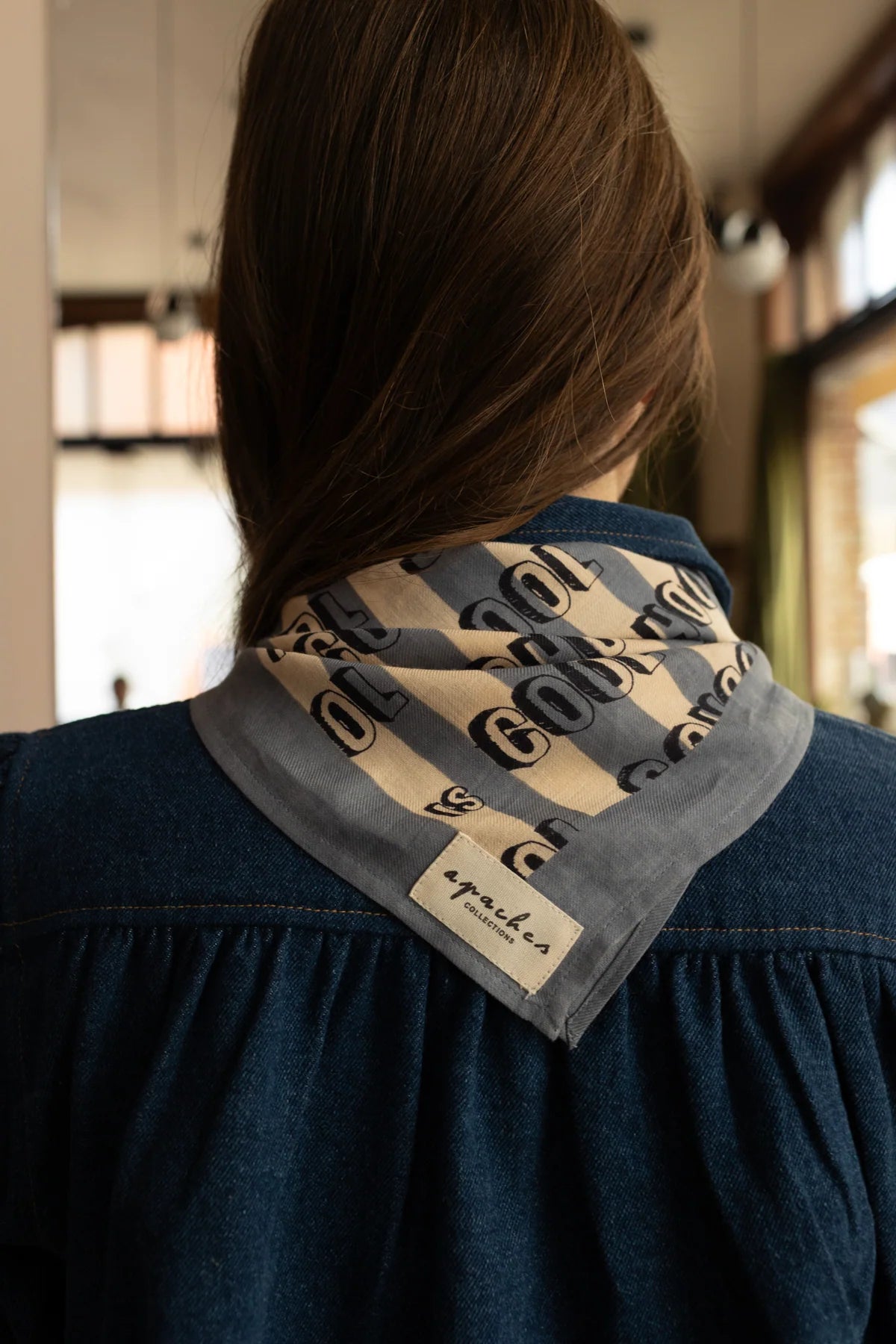small foulard manika   dictee urbain   apaches 2
