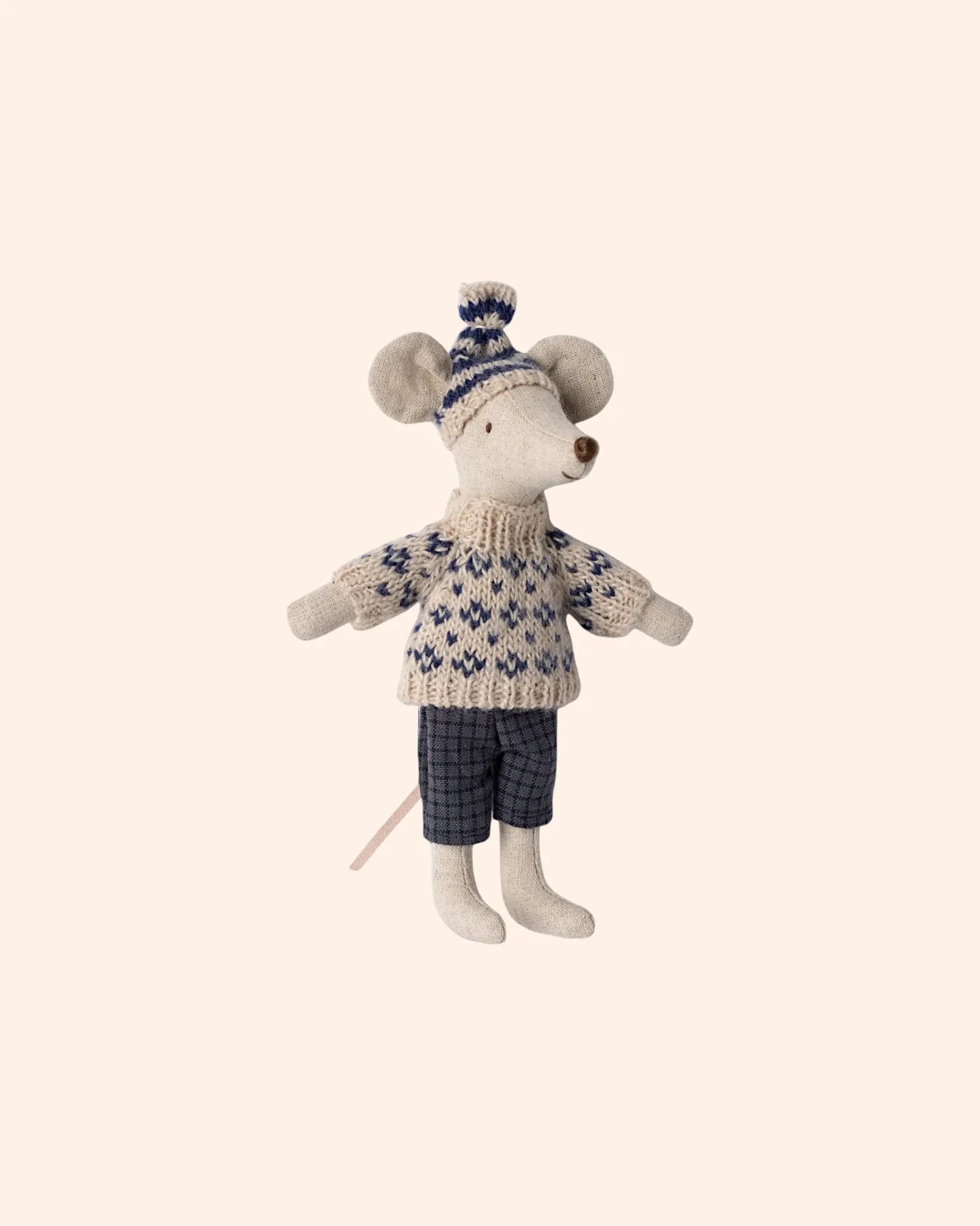 souris en hiver et sa paire de skis papa   maileg 4